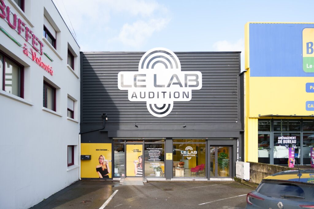 Façade du centre auditif Le Lab Audition à Pontivy